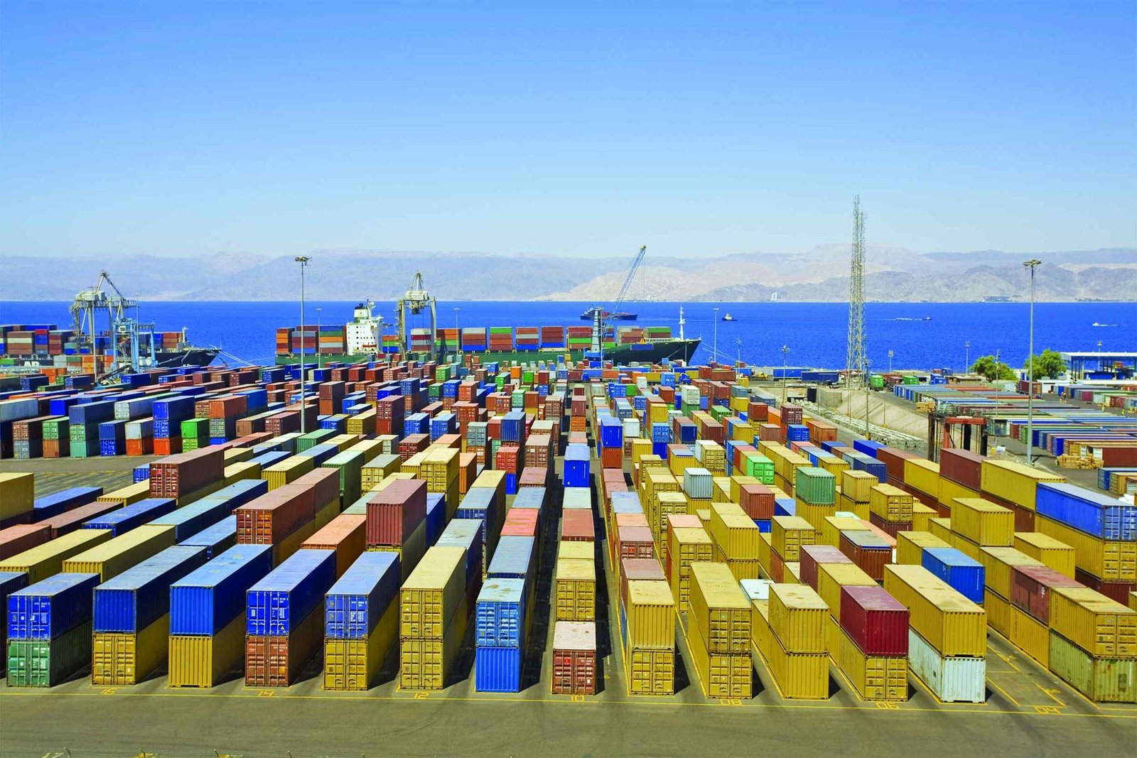 https://pullcargo.com/wp-content/uploads/2015/09/Harbor-warehouse.jpg